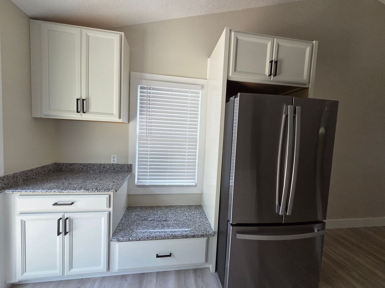 501 Bent Oak Ct - Photo 7 of 15