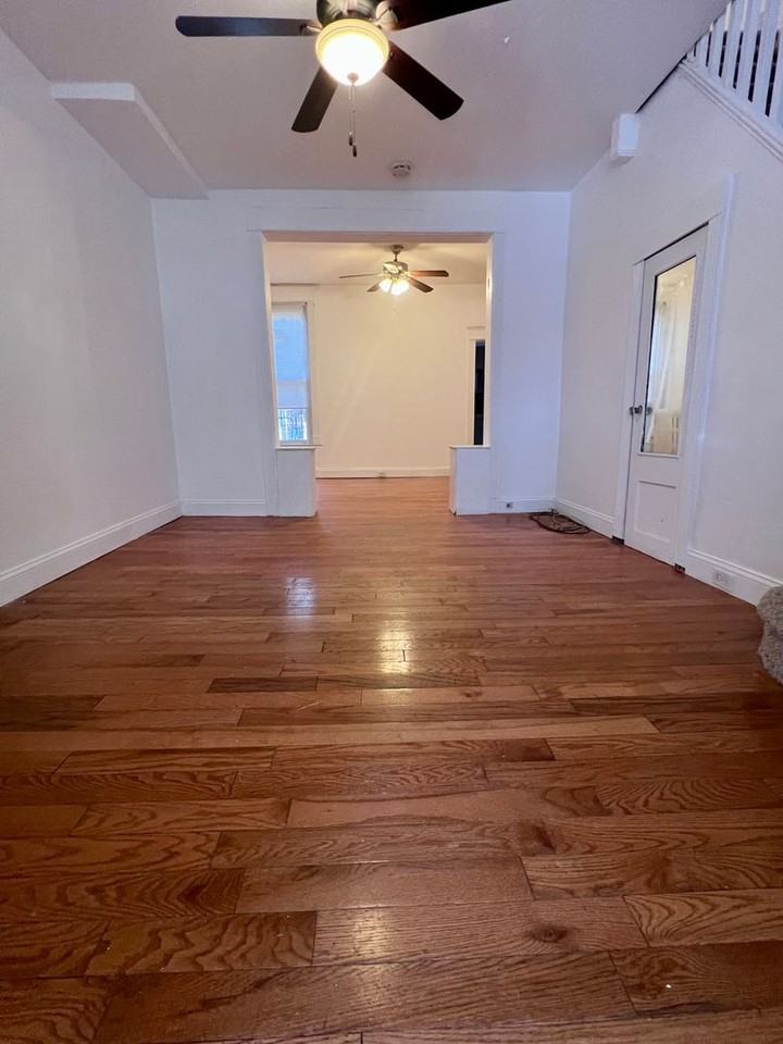 3253 N Dover St - Photo 4 of 23