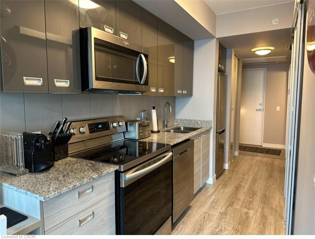 250 Albert Street #318 - Photo 3 of 13