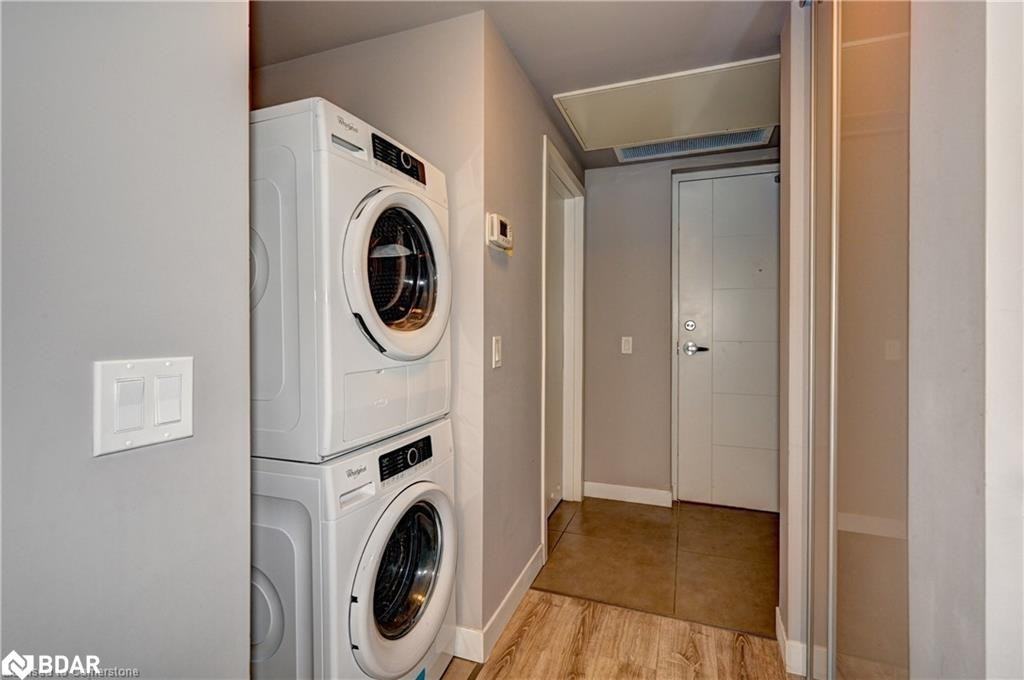 250 Albert Street #318 - Photo 4 of 13