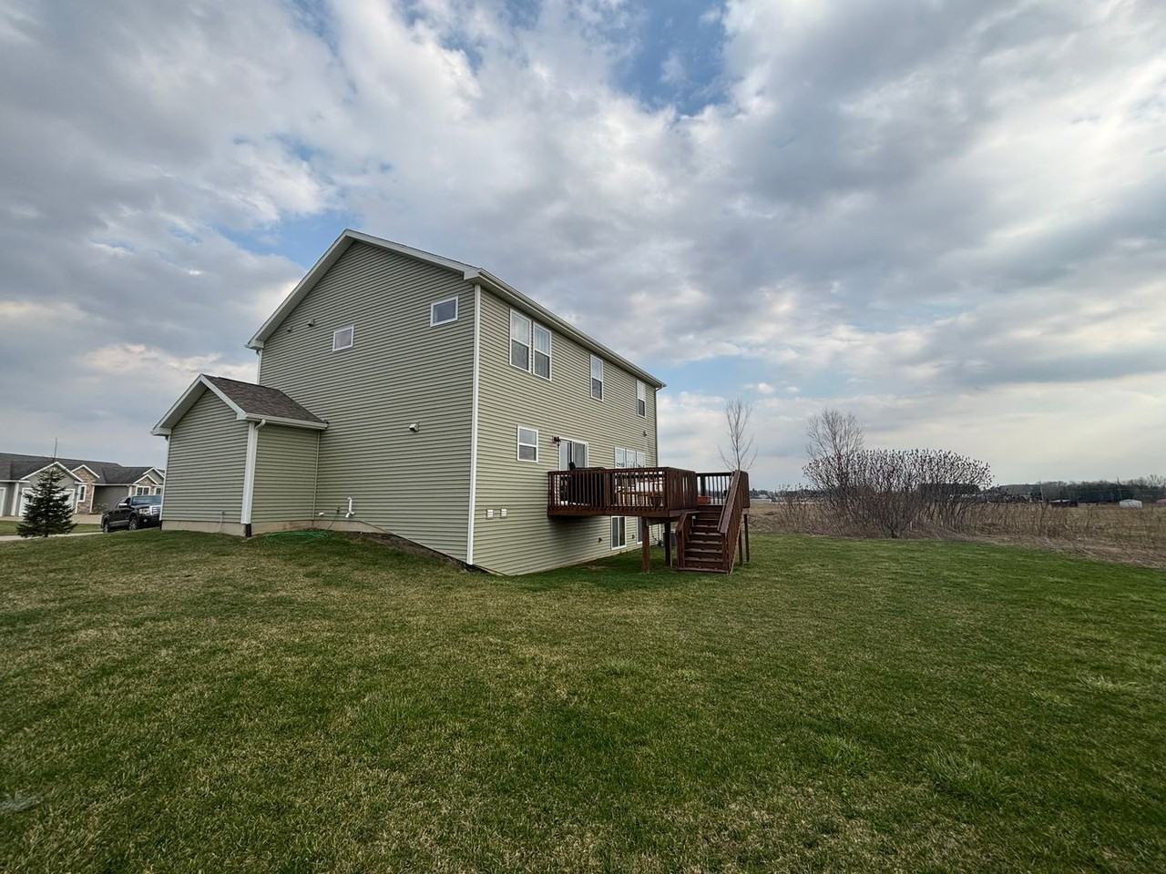 4752 Concord Ridge Blvd - Photo 2 of 18