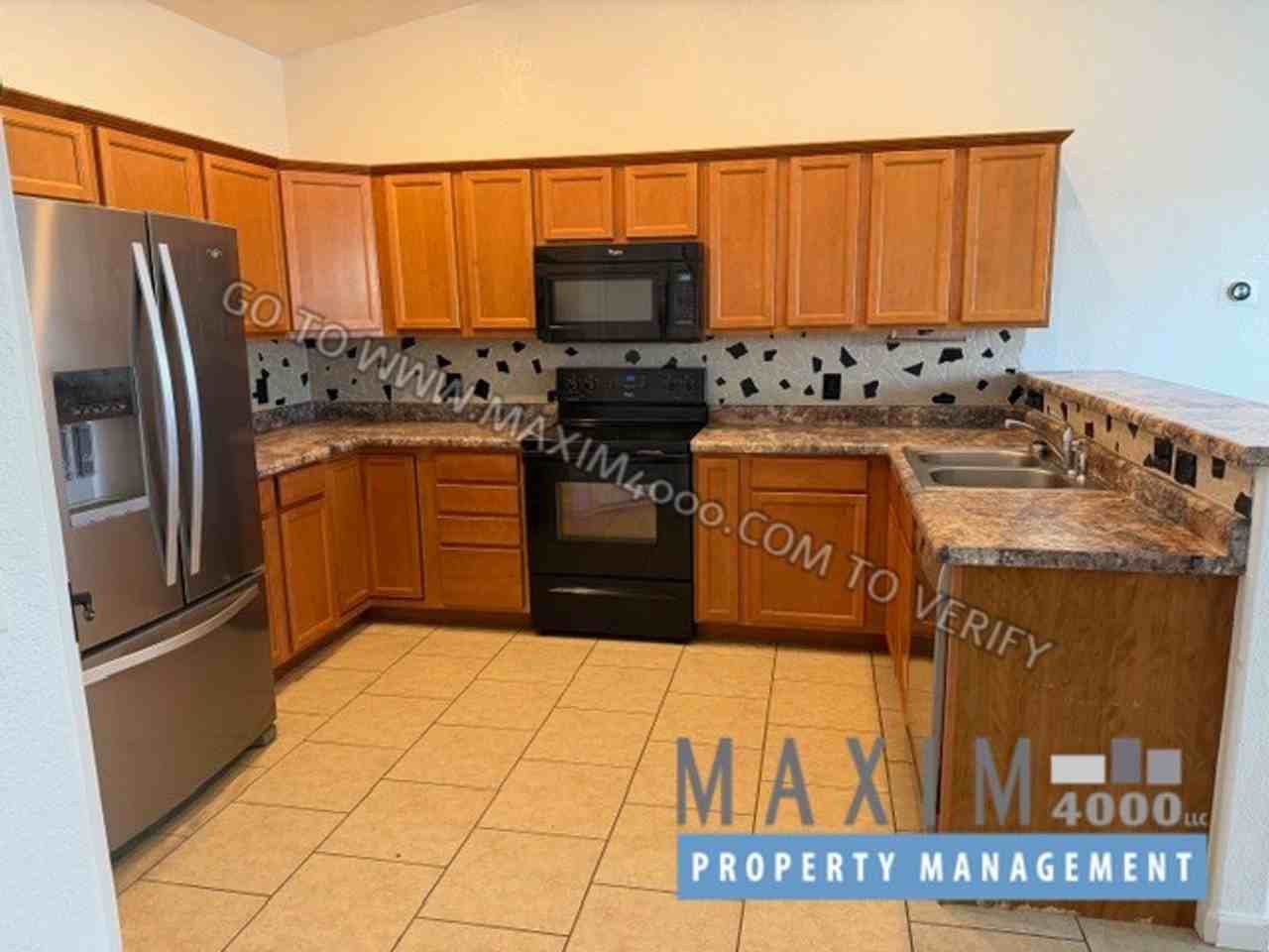 659 Chalisa Ave - Photo 3 of 20