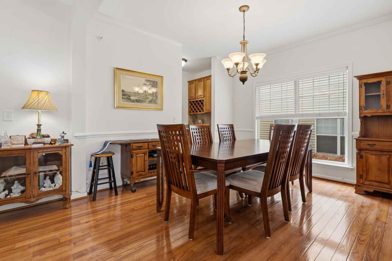 3809 Stoneybrook Dr - Photo 6 of 23