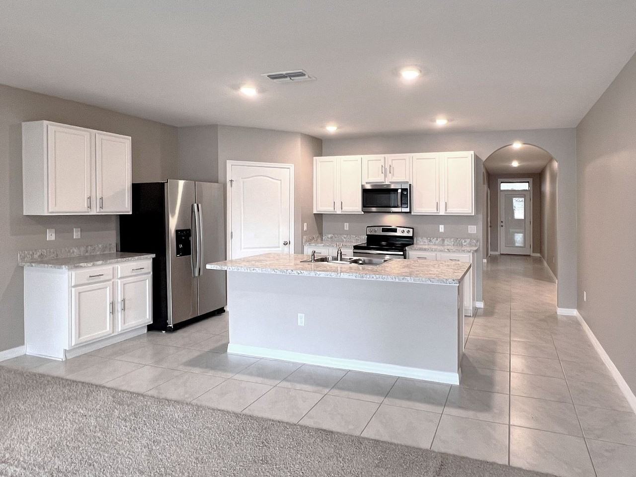 106 Jace Way - Photo 3 of 25