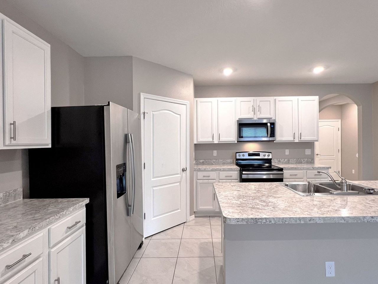 106 Jace Way - Photo 4 of 25