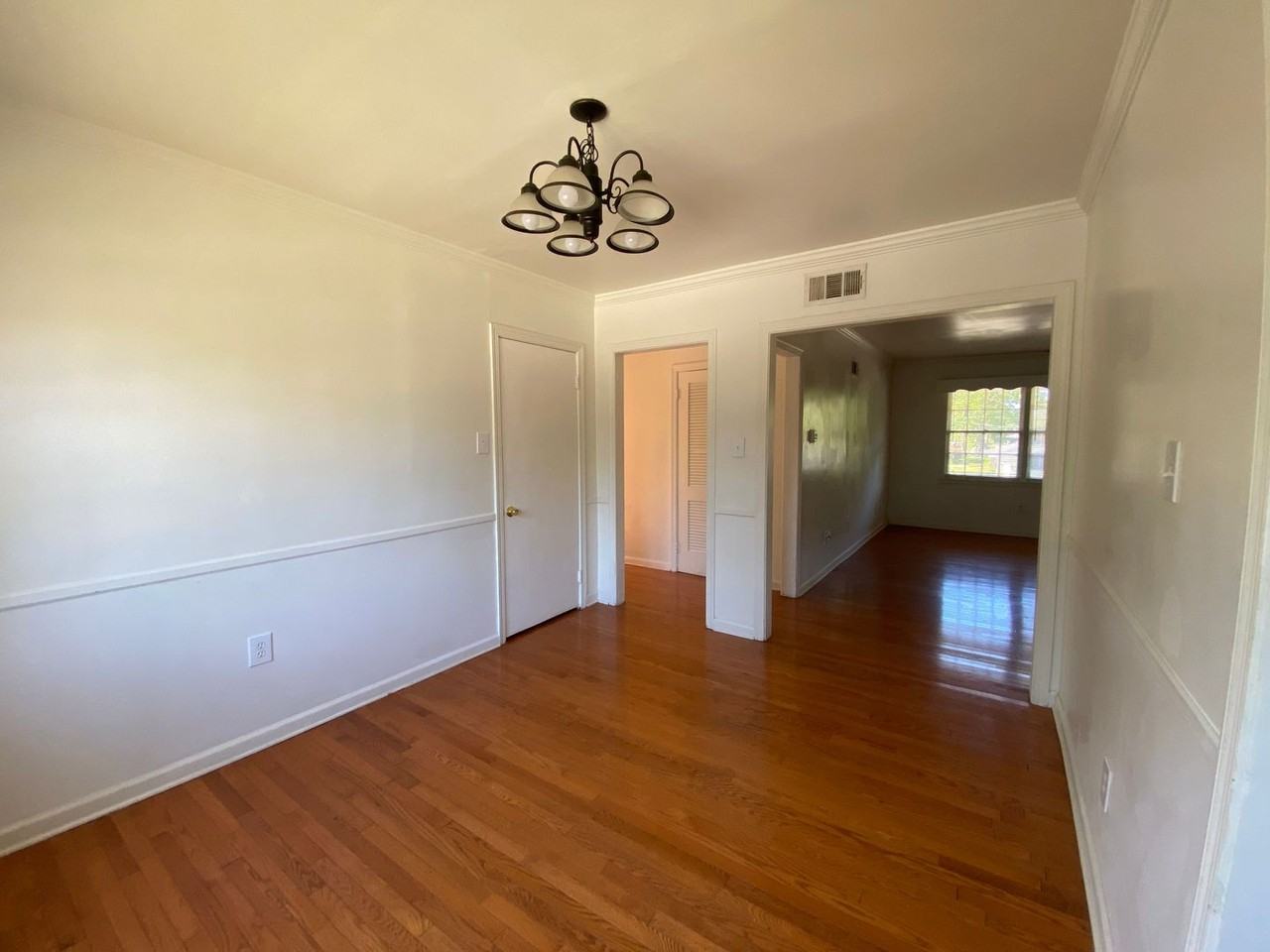 28 Thackery Pl #3 - Photo 4 of 18