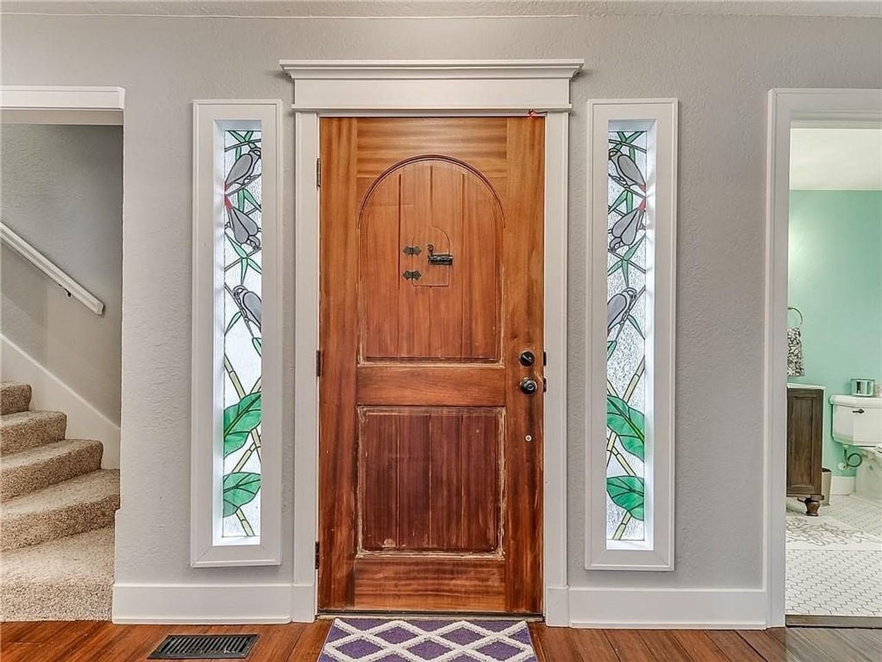 2104 Whiteoak Cir - Photo 4 of 38