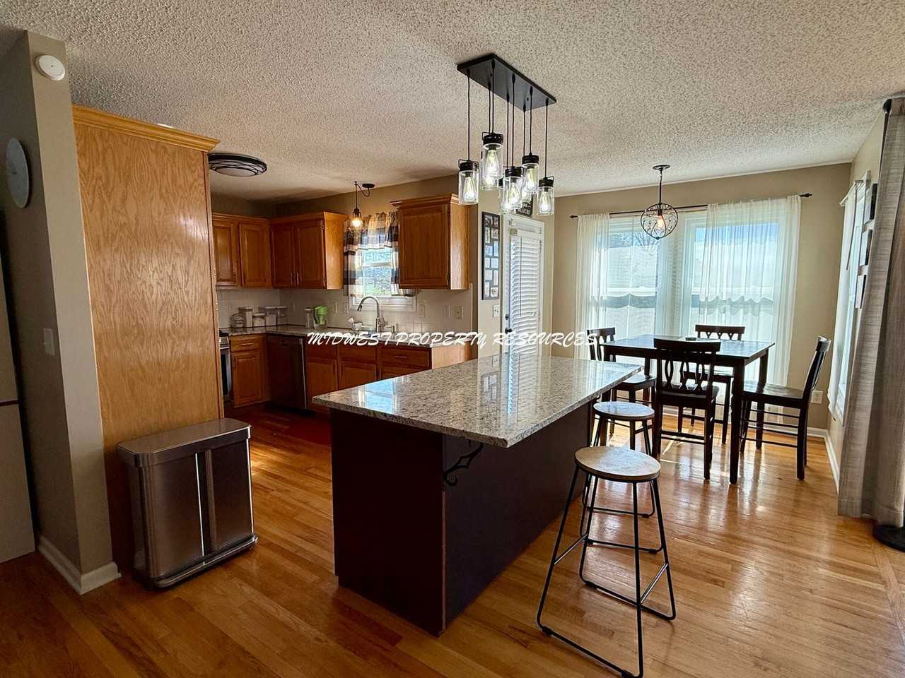 2808 Maple Farm Rd - Photo 5 of 23