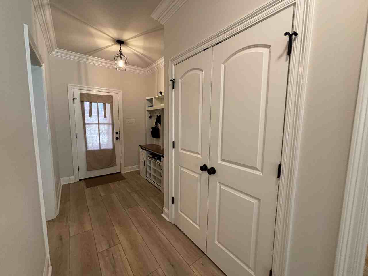 739 Venecia Dr - Photo 6 of 21