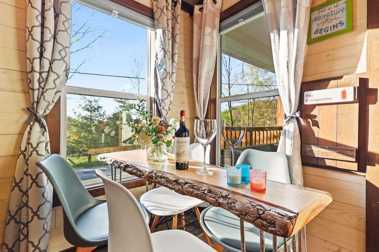 153 Cool Springs Dr - Photo 7 of 22