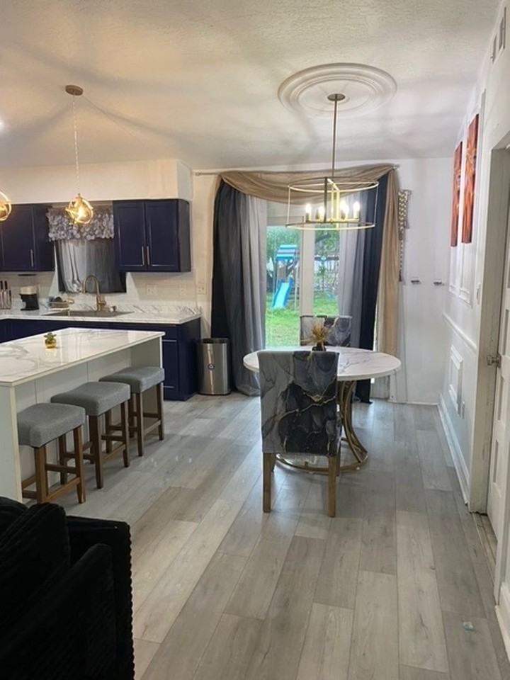 622 Tejon Ave Sw - Photo 4 of 33