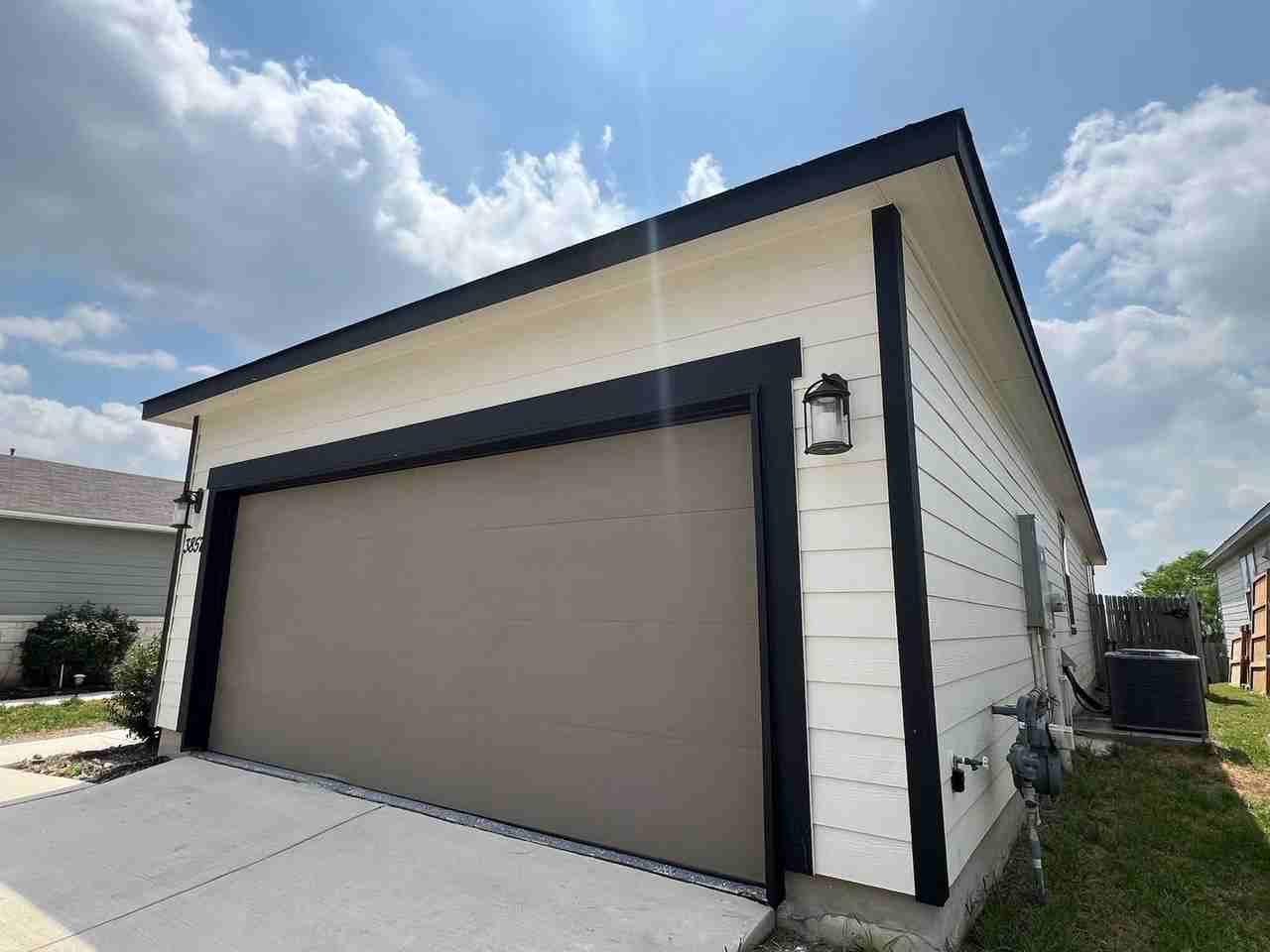 3857 Ivy Path - Photo 2 of 17