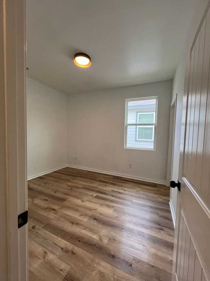 3857 Ivy Path - Photo 7 of 17