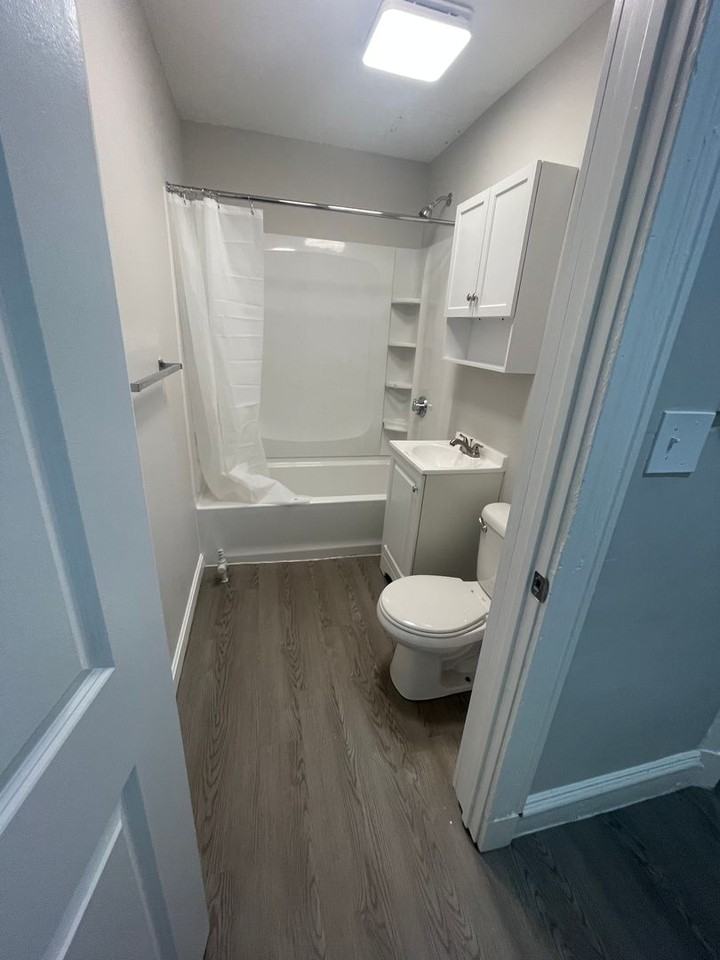 65 Gordon St - Photo 5 of 6