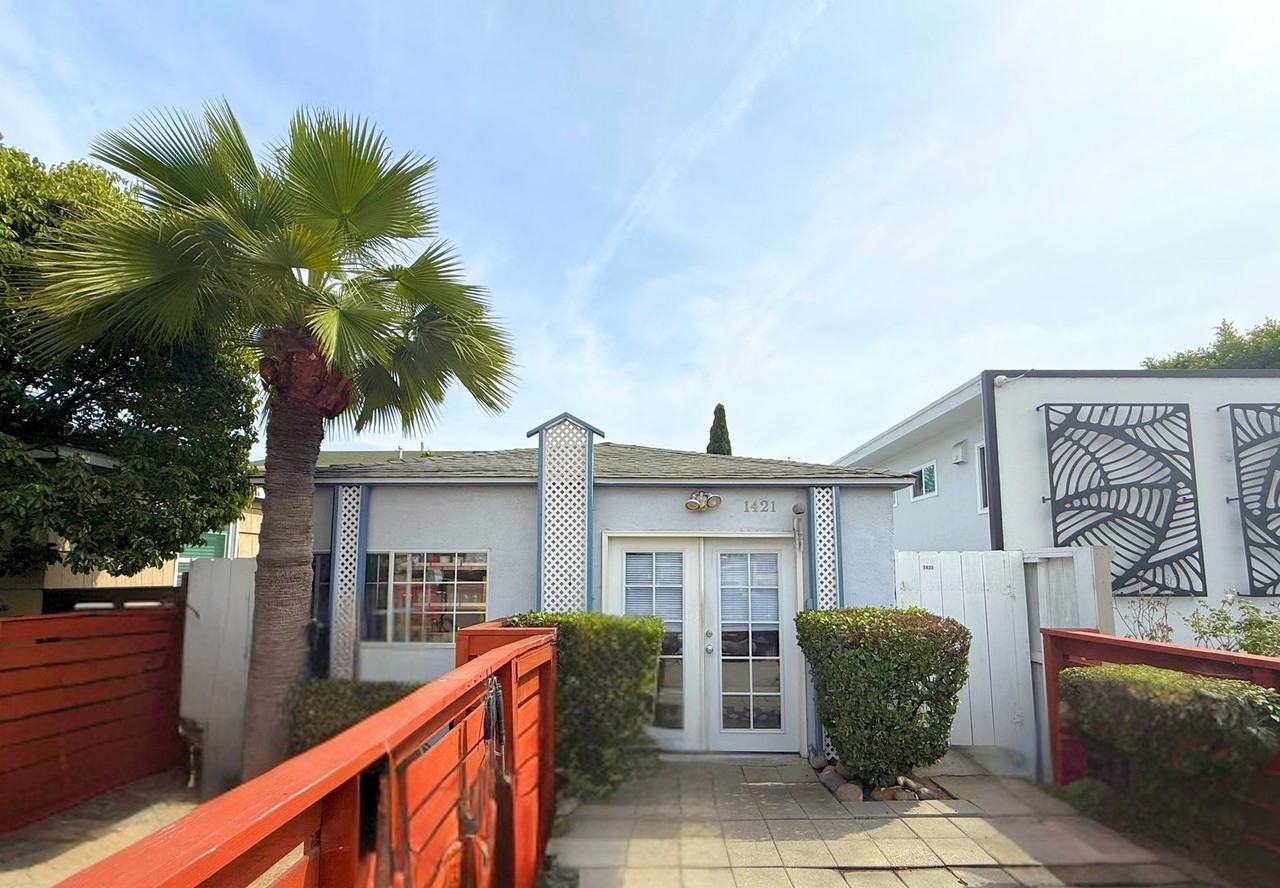 1421 Grand Ave - Photo 5 of 14