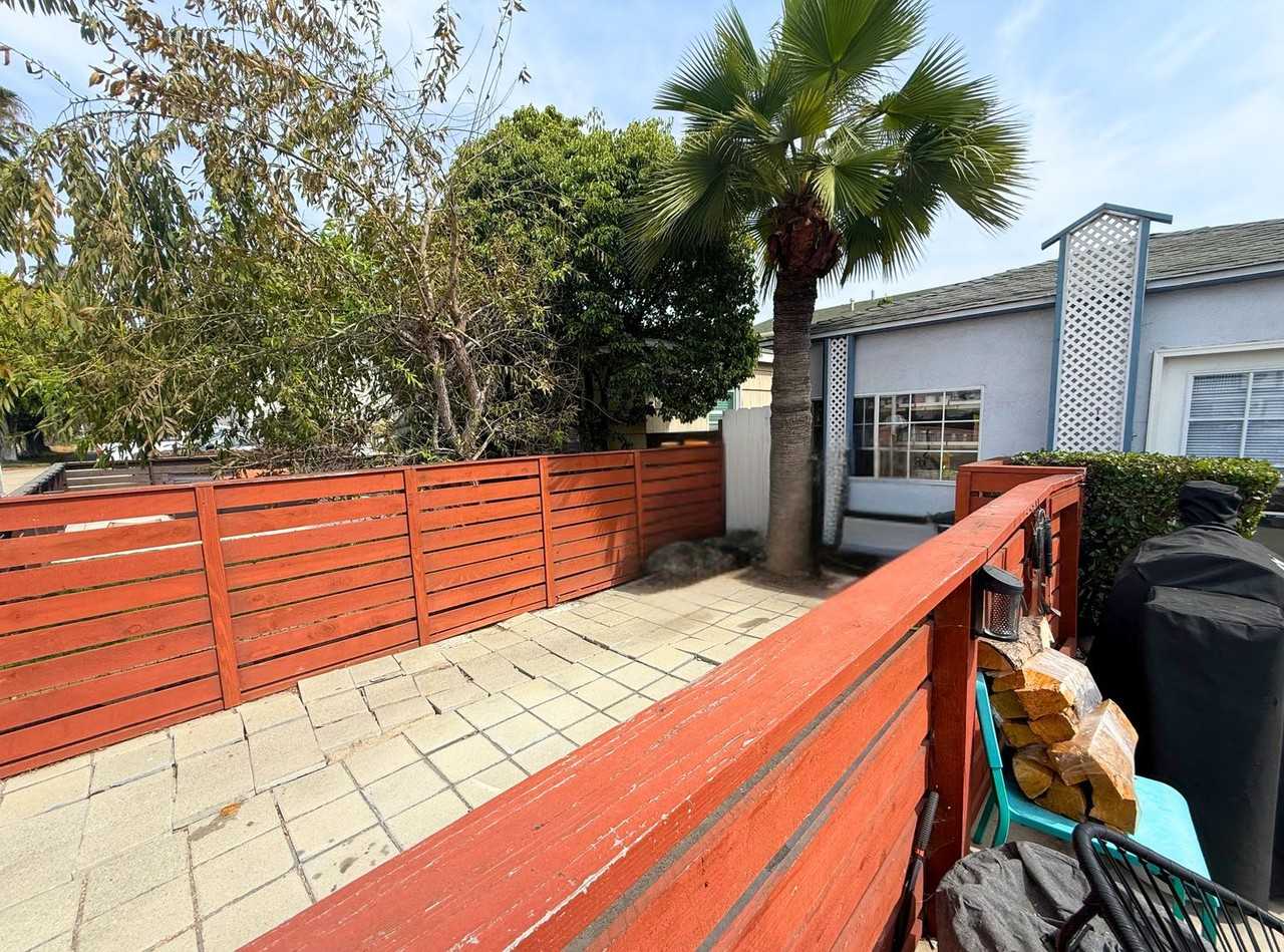 1421 Grand Ave - Photo 7 of 14