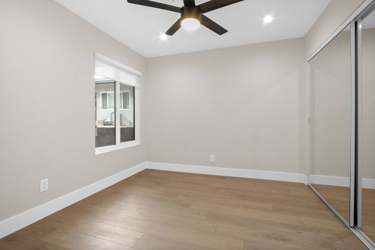 9400 Exposition - Photo 7 of 18