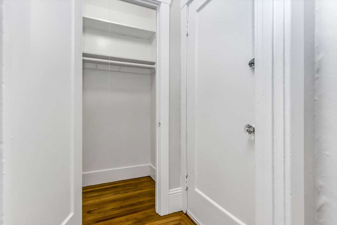 825-835 Pine - Photo 5 of 37