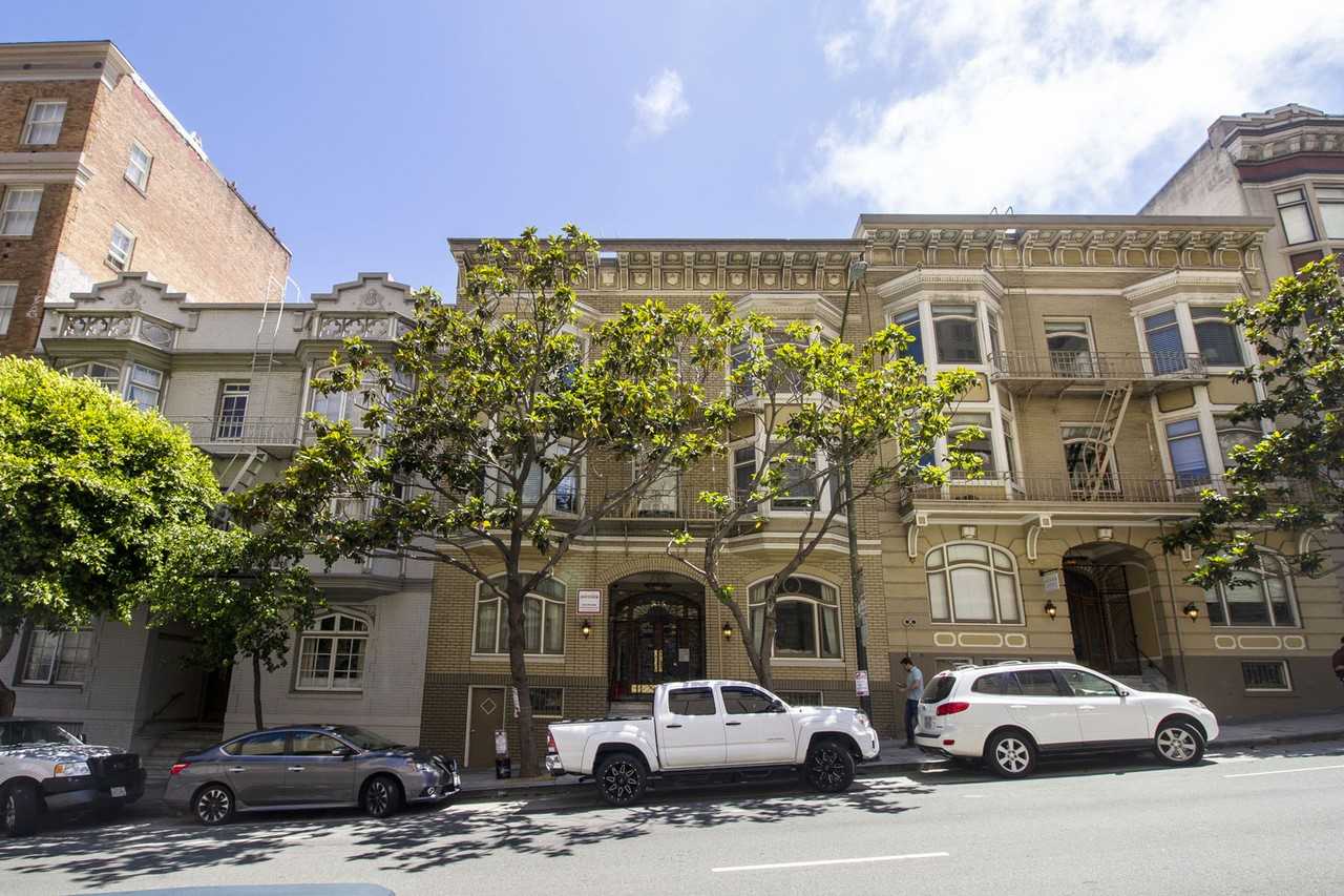 825-835 Pine - Photo 7 of 37