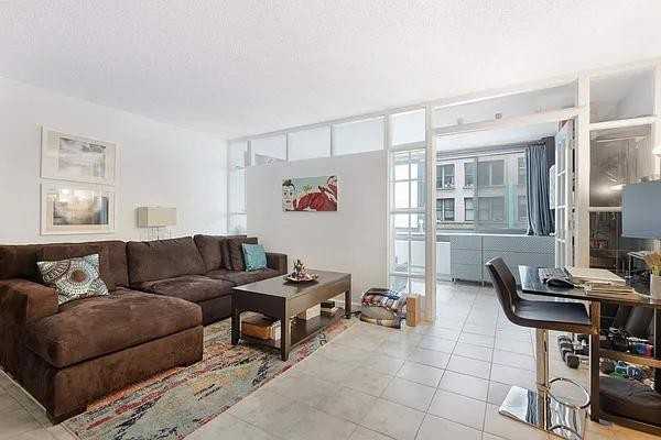 Broadway #3G - Photo 5 of 20