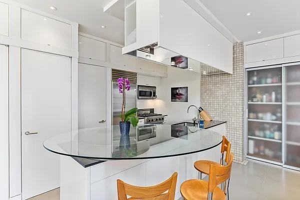 Broadway #PH3 - Photo 5 of 13