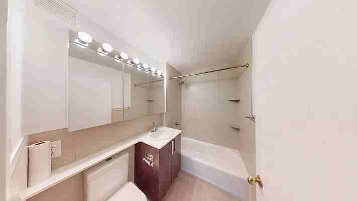 Reade St #6G - Photo 7 of 16