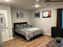 featured image of 733 W 52nd St