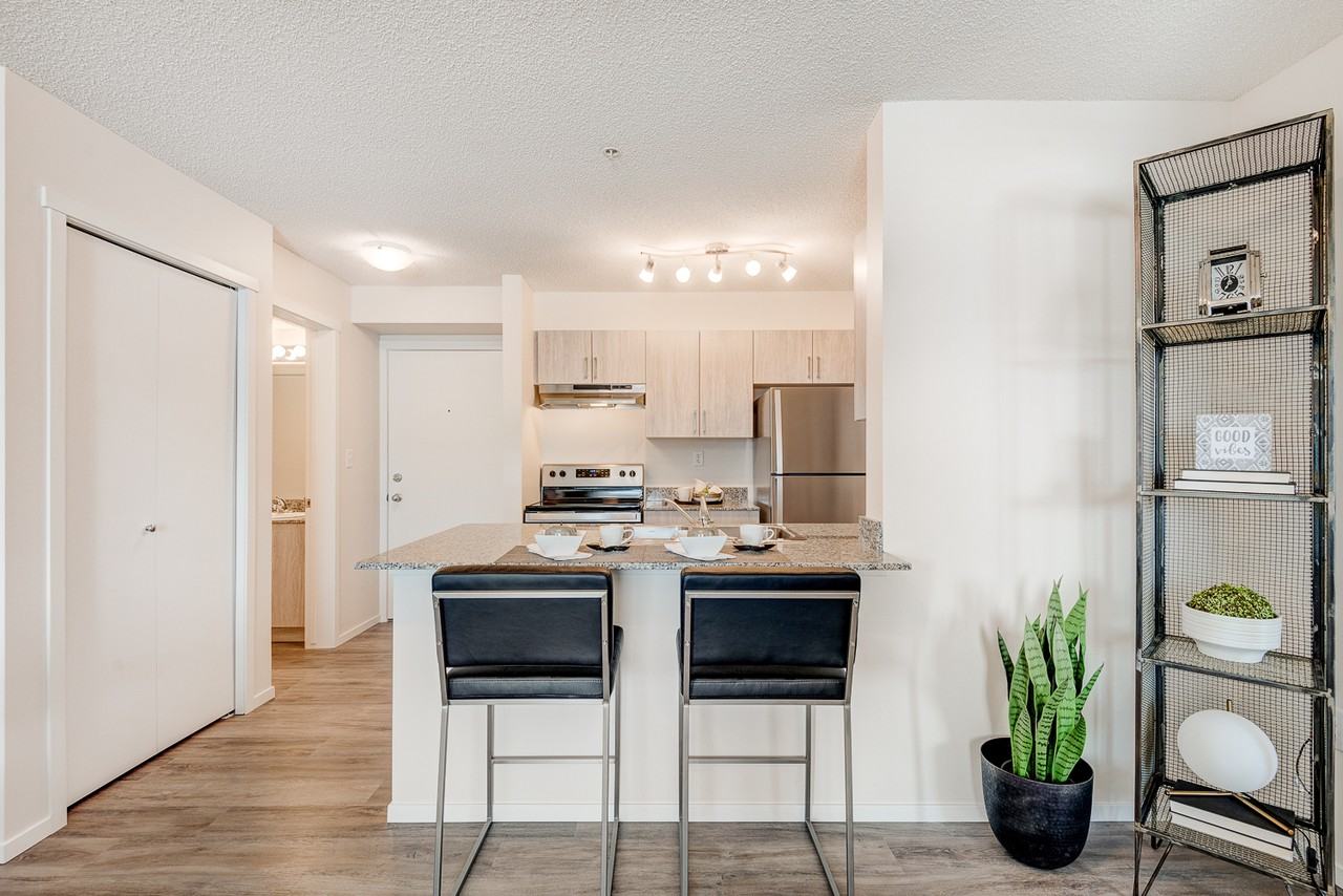 Riverview Pointe - Photo 3 of 44