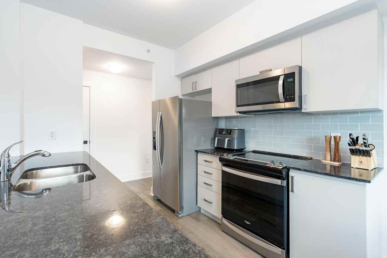 8 Culinary Ln Unit 102, Barrie, ON L9J 0C2, Canada - Photo 7 of 42