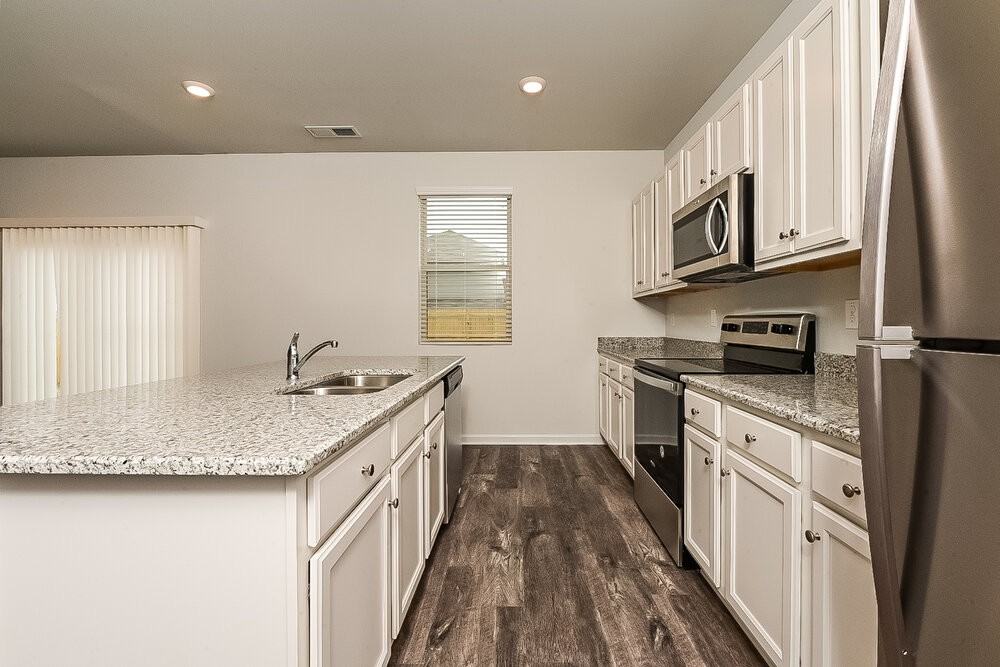 445 Culloden Moor Dr - Photo 6 of 17