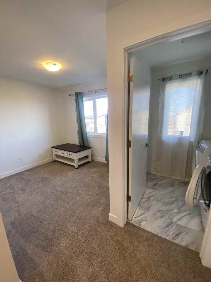 86 Douglas Henning Bay - Photo 7 of 13