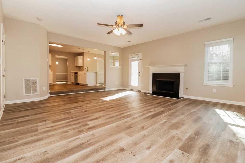 7210 Mahogany Dr - Photo 4 of 17