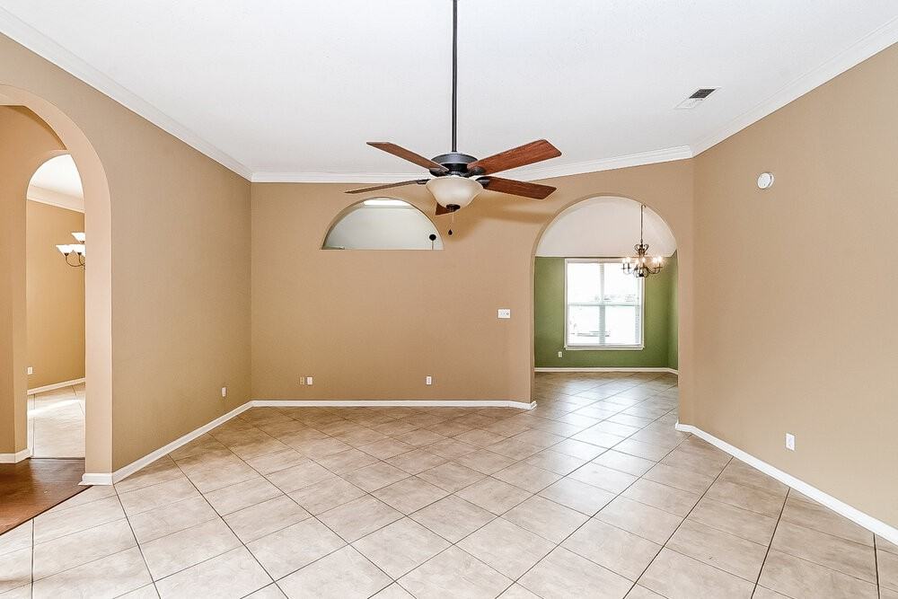 6150 Morgan Dr - Photo 3 of 16