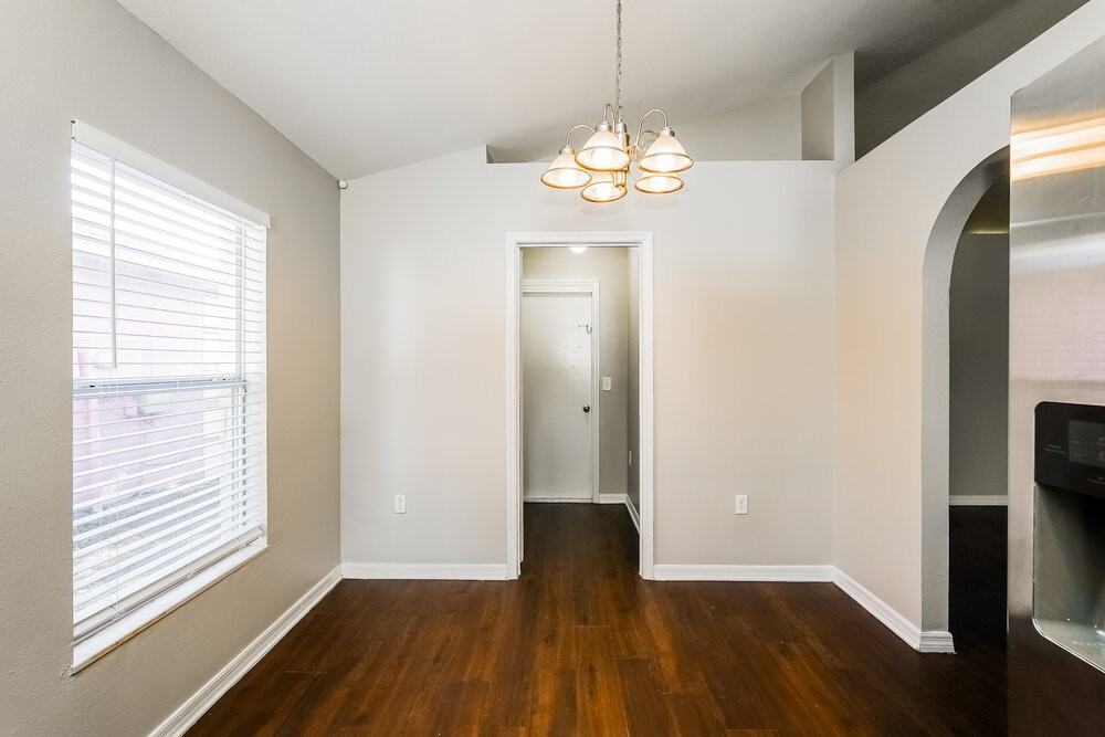 17023 Torvest Ct - Photo 6 of 16