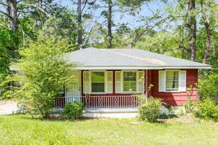 1700 4th Pl Nw - Photo 1 of 1