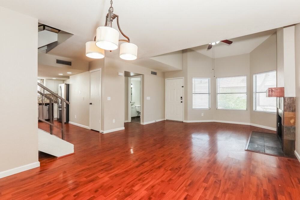 1717 E Geronimo St - Photo 6 of 17