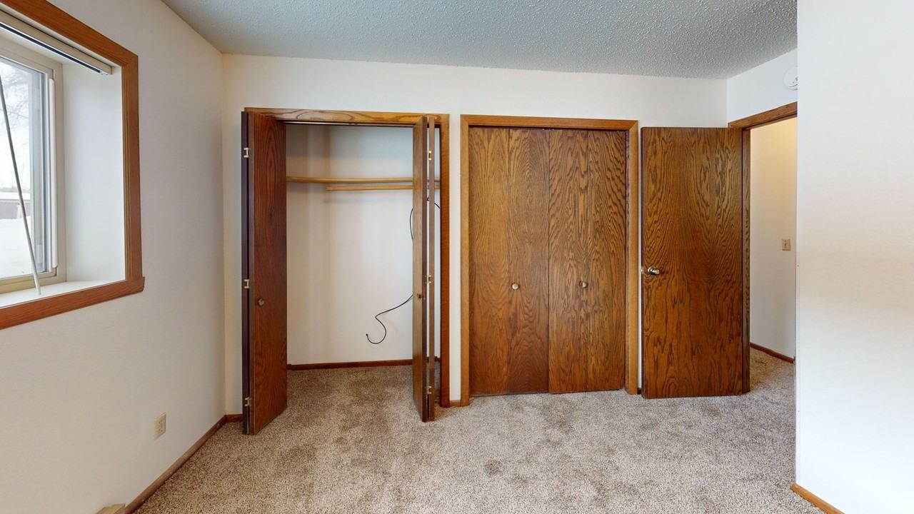 Gateway Circle Apartments - Photo 5 of 23