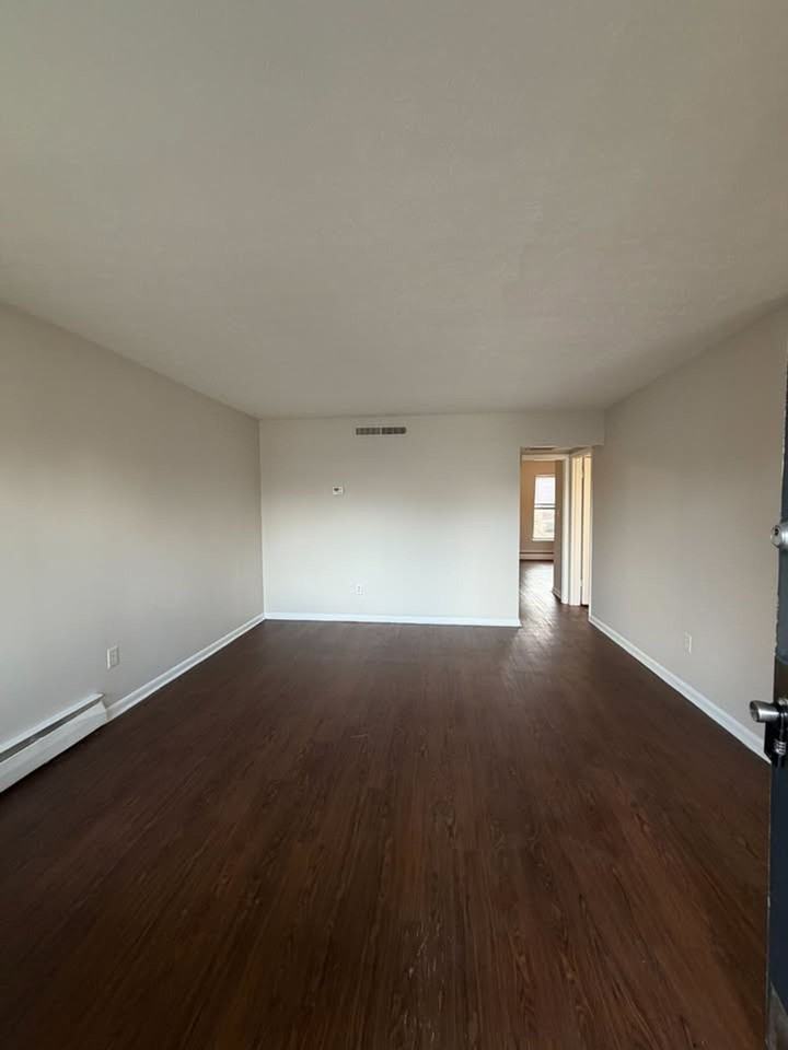 Villages of Hikes Point - Photo 2 of 19