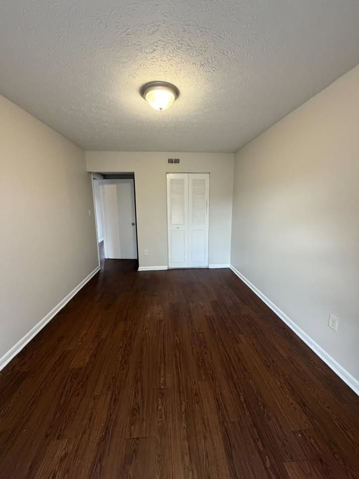 Villages of Hikes Point - Photo 3 of 19