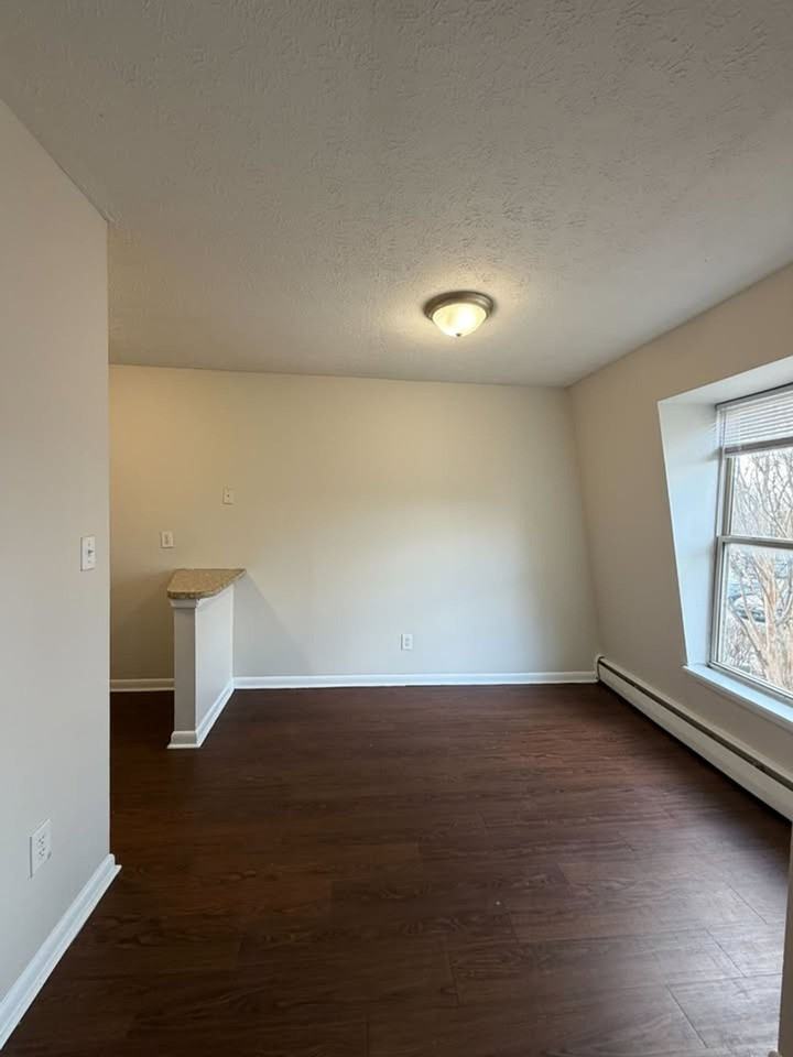 Villages of Hikes Point - Photo 5 of 19