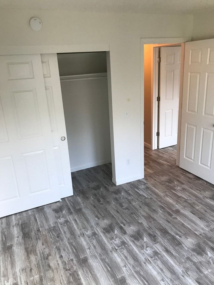 Glenview West Apartments - Photo 5 of 15