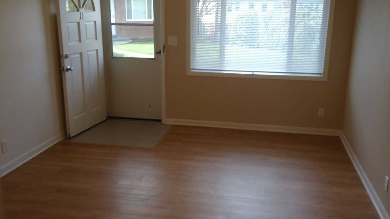 Glenview East Apartments - Photo 3 of 14