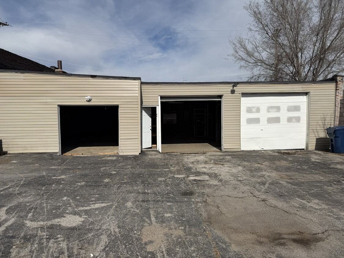 2019 Cushing St #1 - Photo 3 of 10