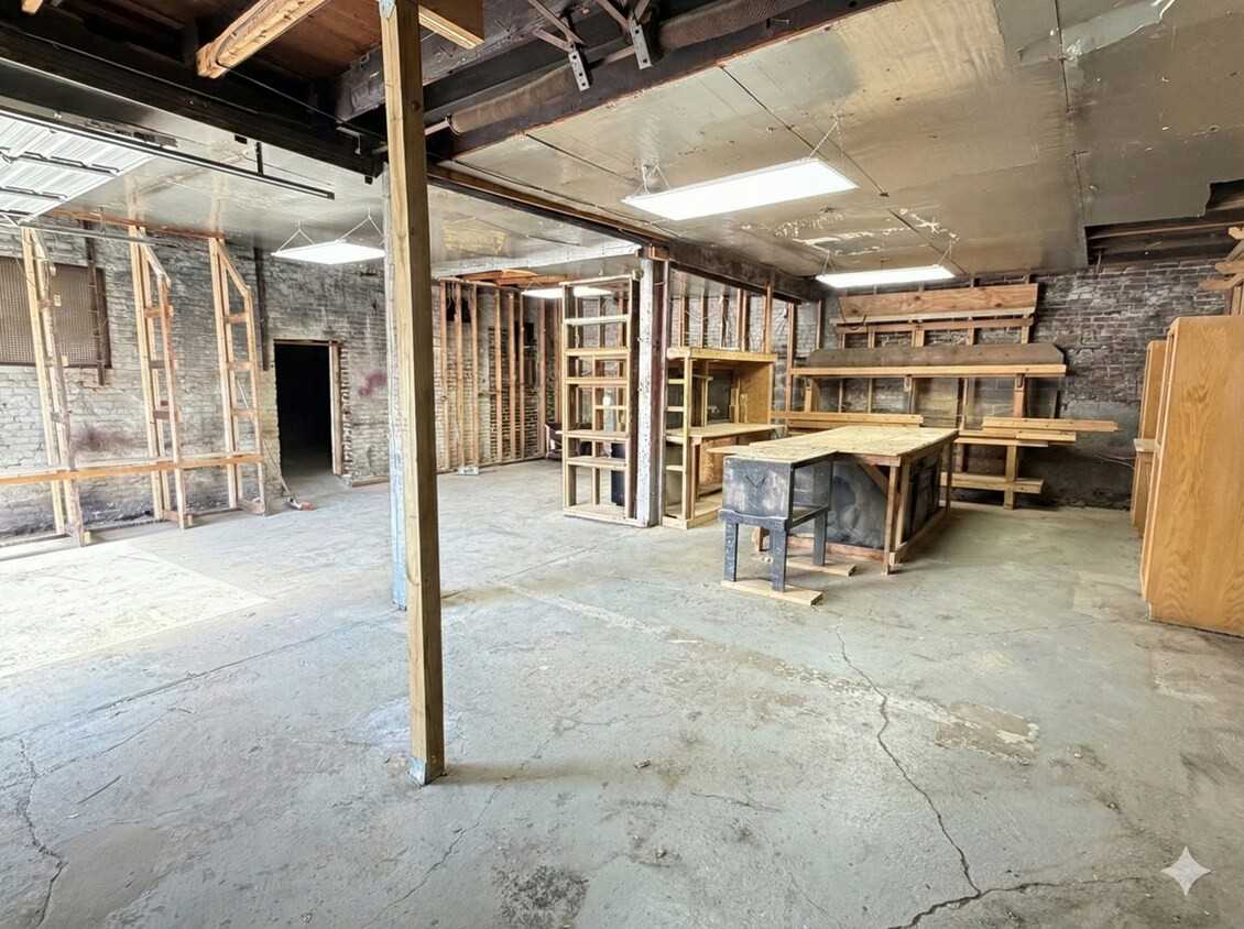 2019 Cushing St #1 - Photo 5 of 10