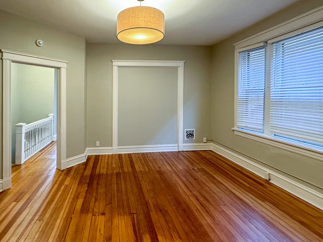 2016A Allen Ave #2016A - Photo 4 of 22