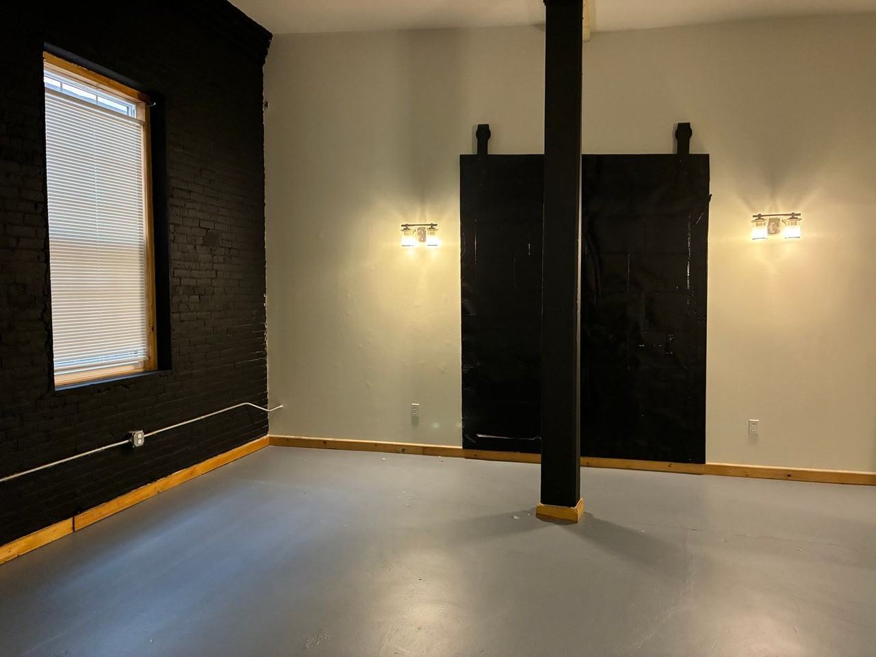 60 Dexter St - Photo 4 of 16