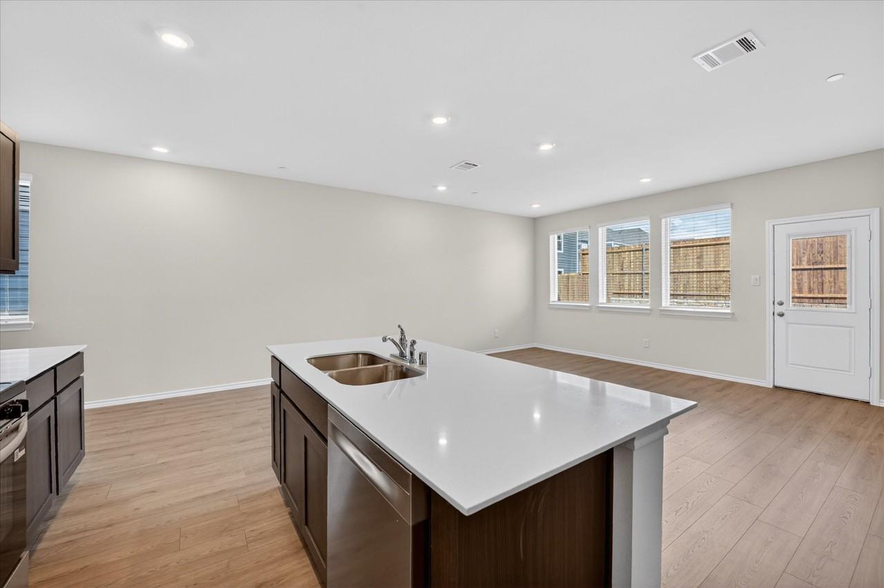 7007 Cottonseed Dr #1 - Photo 5 of 22