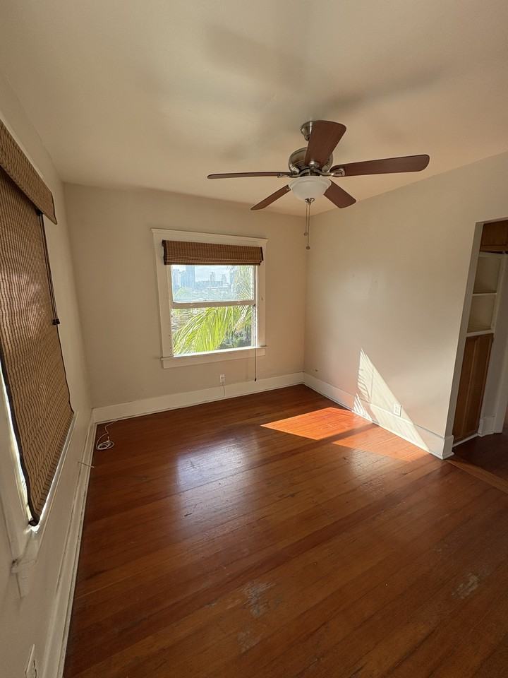 1031 21st StreetUnit #1031-3 - Photo 2 of 18