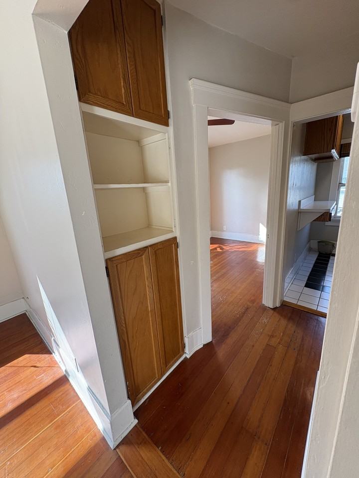 1031 21st StreetUnit #1031-3 - Photo 6 of 18