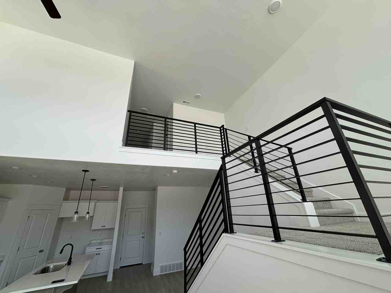 732 N Banner Dr #1 - Photo 7 of 24